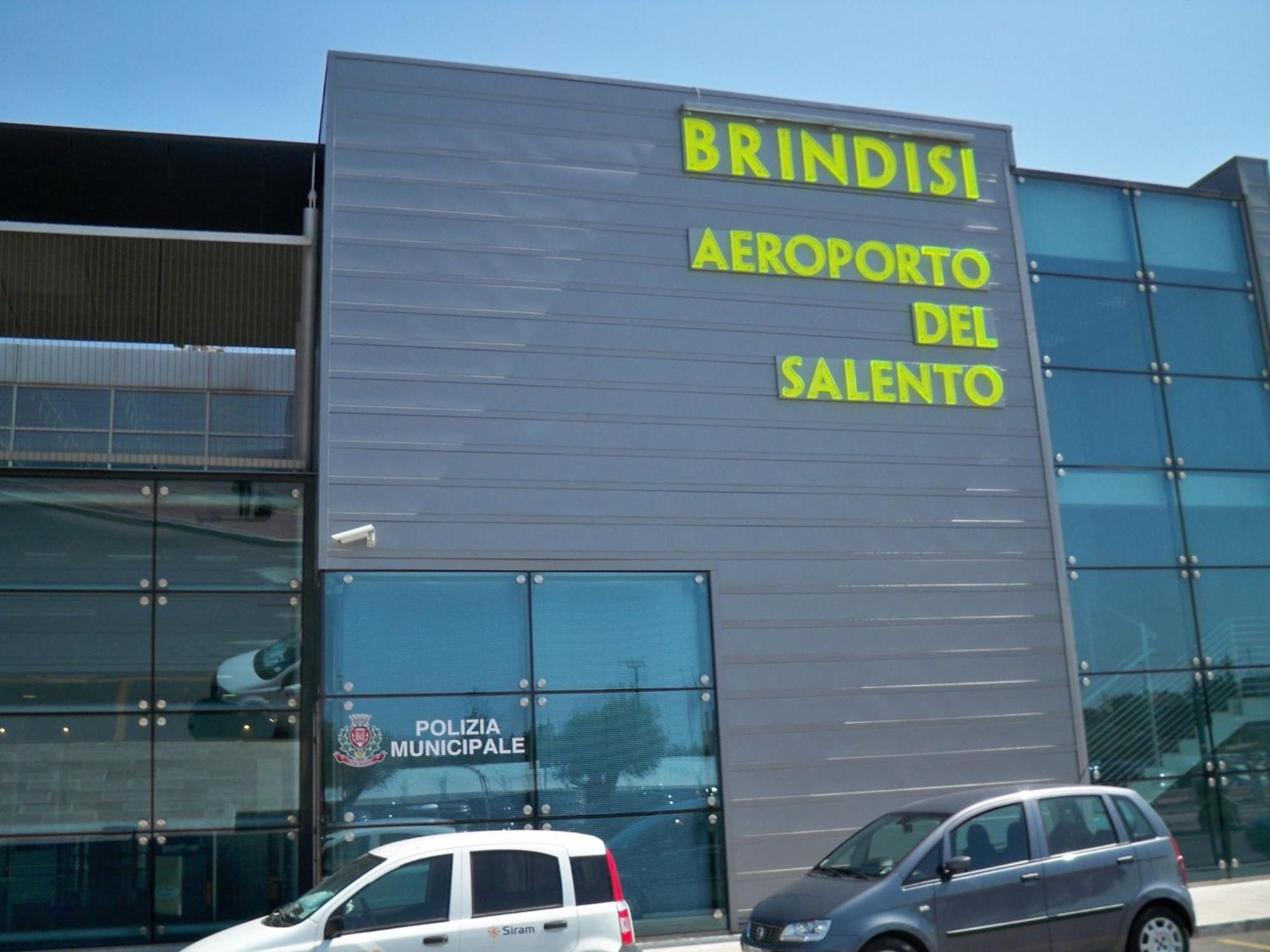 Un Posto Al Sole Lejlighed Brindisi Eksteriør billede